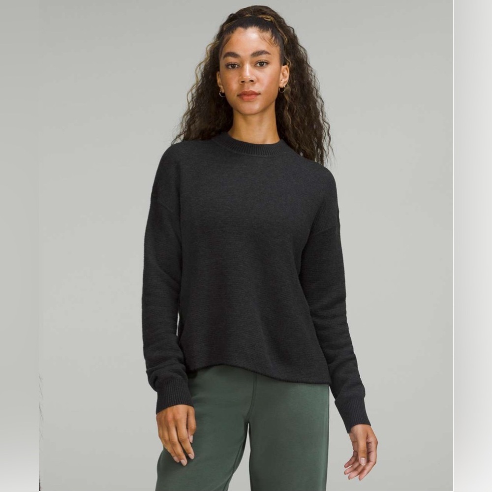 Lululemon Reversible Merino Wool Double Knit Crewneck Sweater Gray Black Sz 12